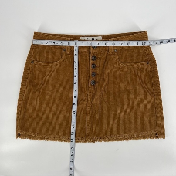 Indigo Rein Brown Corduroy Button Up Raw Hem Mini Skirt Size 9 - Picture 4 of 5